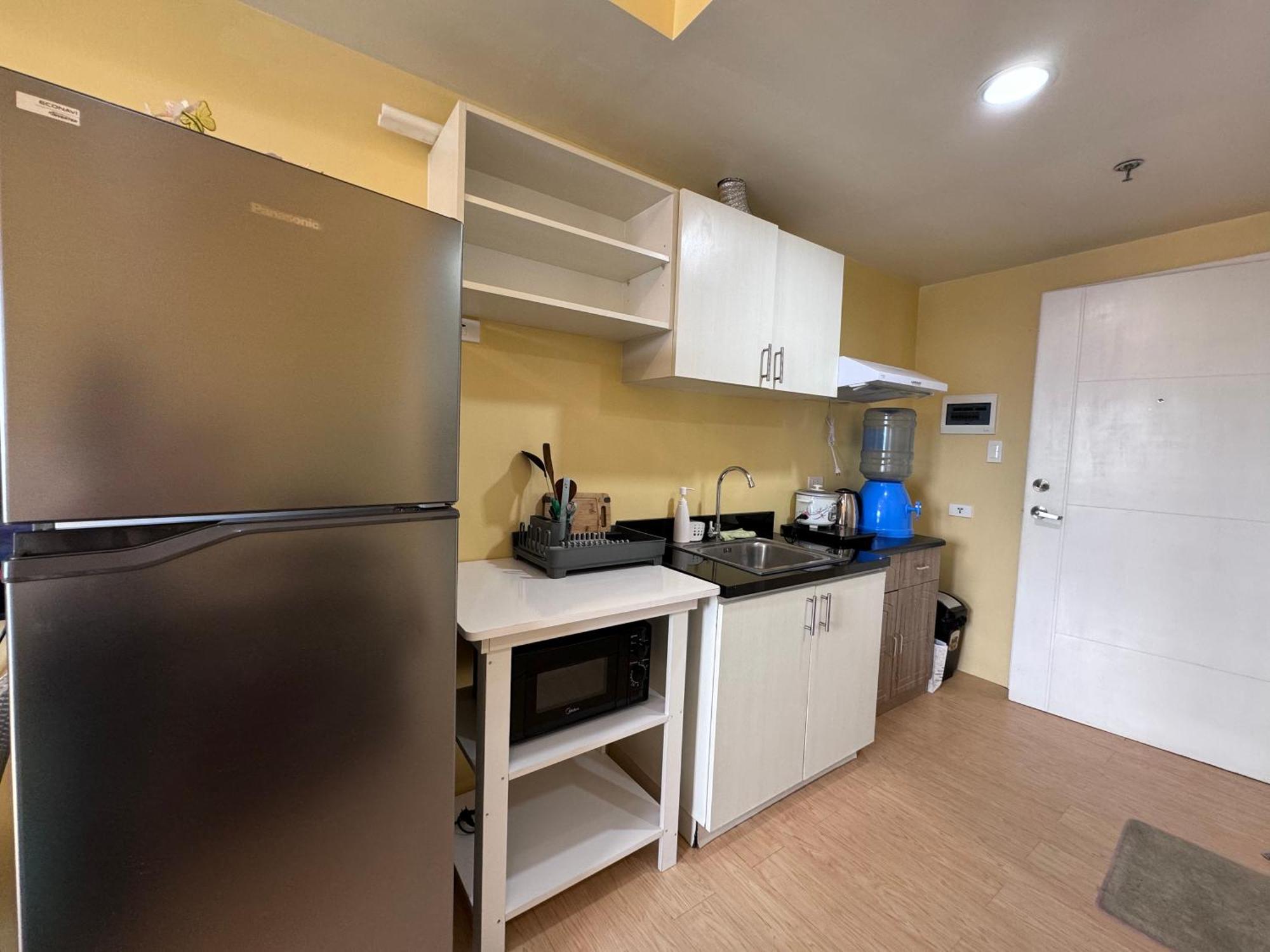 Luxanos Condo Place- Sunvida Tower Себу Экстерьер фото